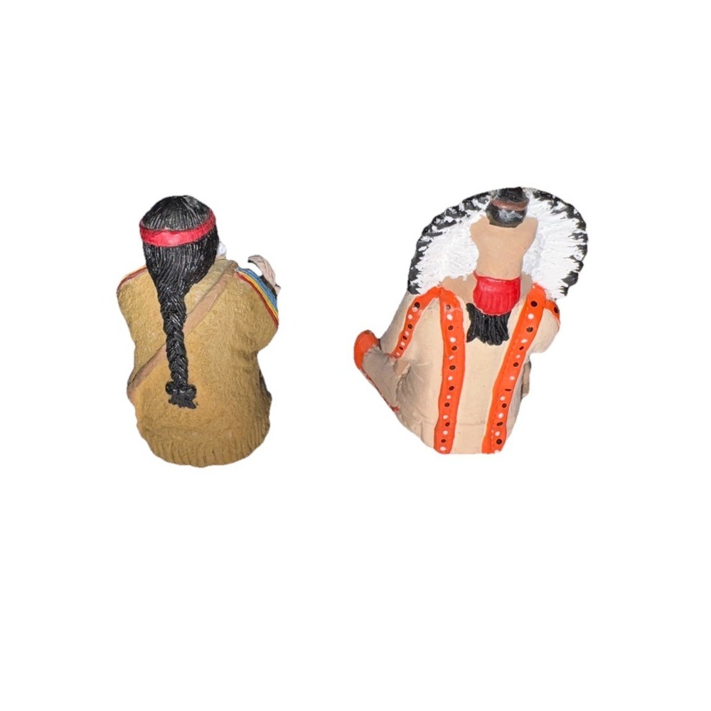 Vintage Style Hand Painted Clay Storyteller Figurines Indigenous Family Set of 2 - Picture 4 of 8